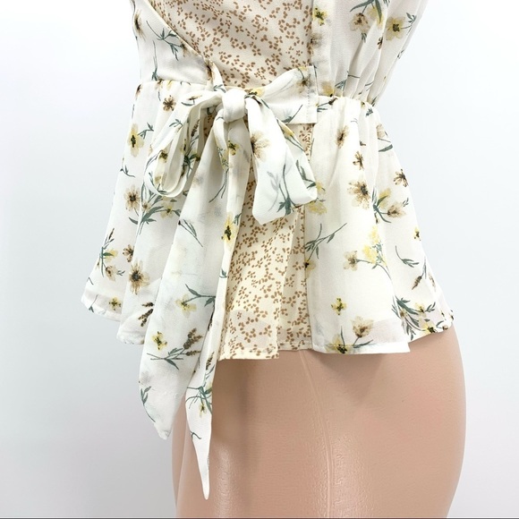 NWT Paper Crane Mixed Floral Print Wrap Style Chiffon Tank Top Size Small - Picture 5 of 8